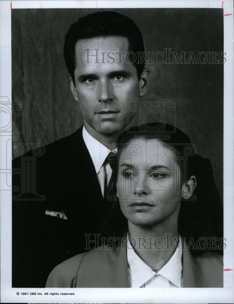 1991 Press Photo Gregory Harrison Stephanie Zimbalist - RRW15763 - Historic Images