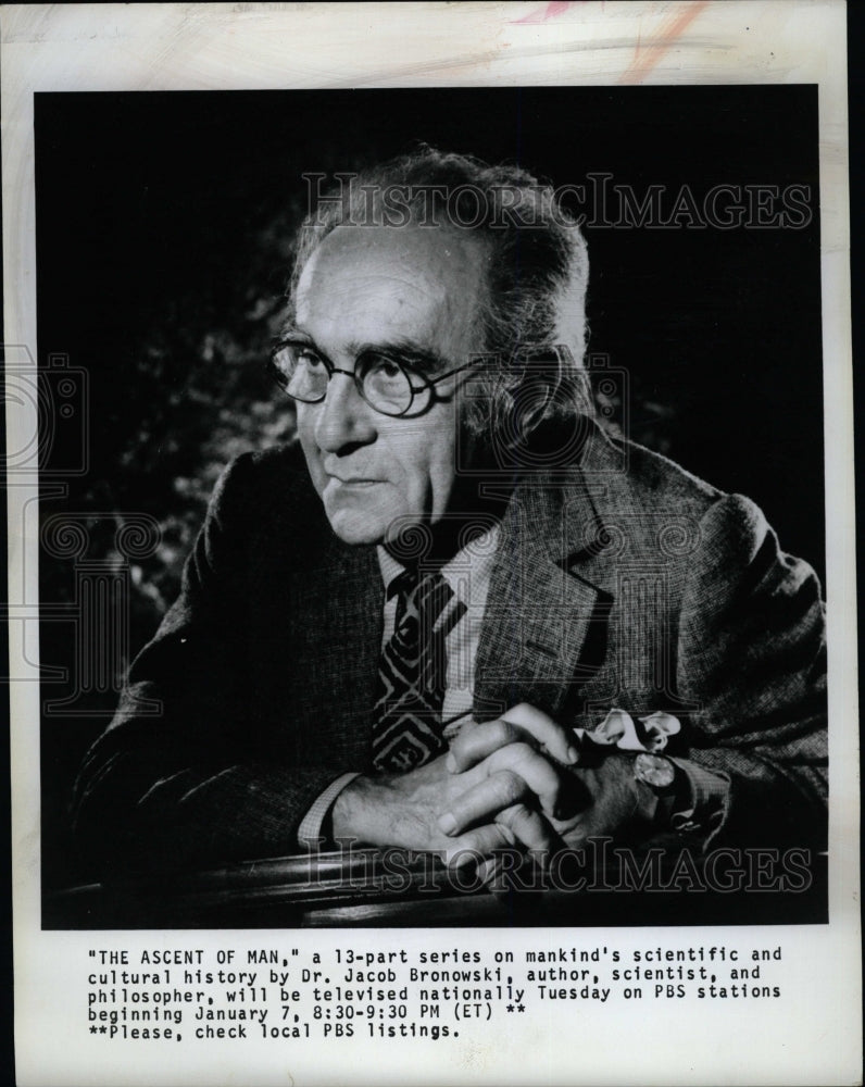 1975 Press Photo Dr Jacob Bronowski author Ascent Man - RRW16287 - Historic Images