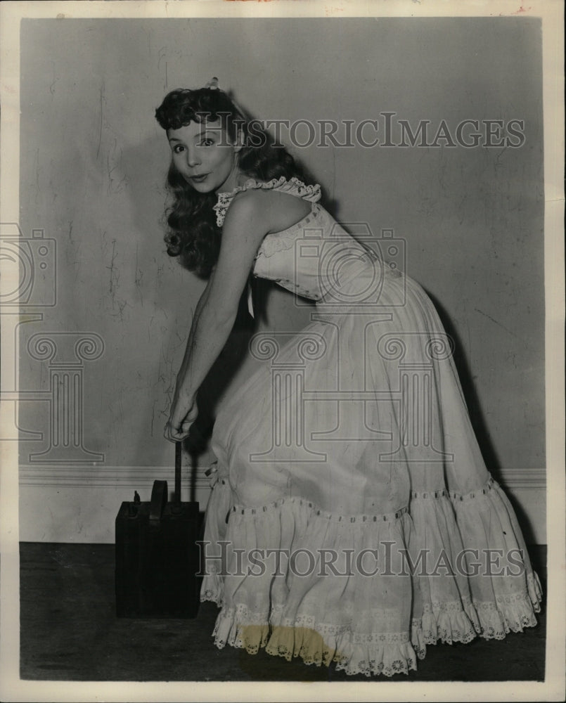 1953 Press Photo Theresa Brewer On Comedy Hour - RRW16307 - Historic Images