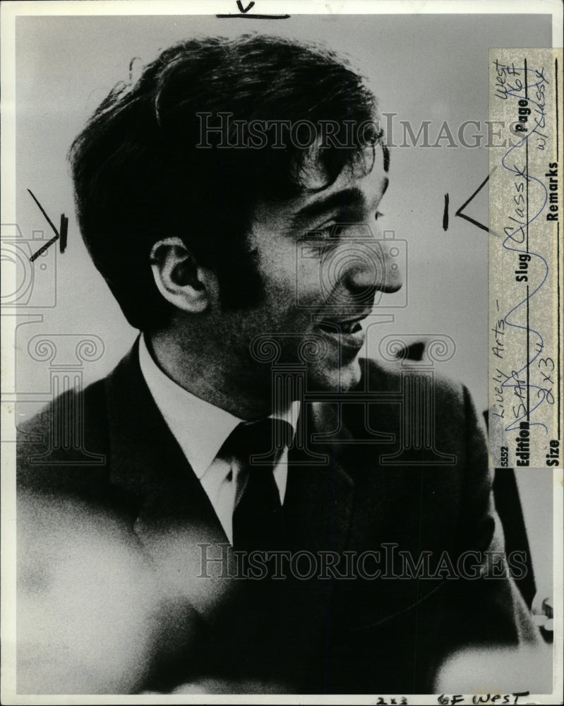 1982 Press Photo Vladimir Ashkenazy Pianist - RRW16457 - Historic Images