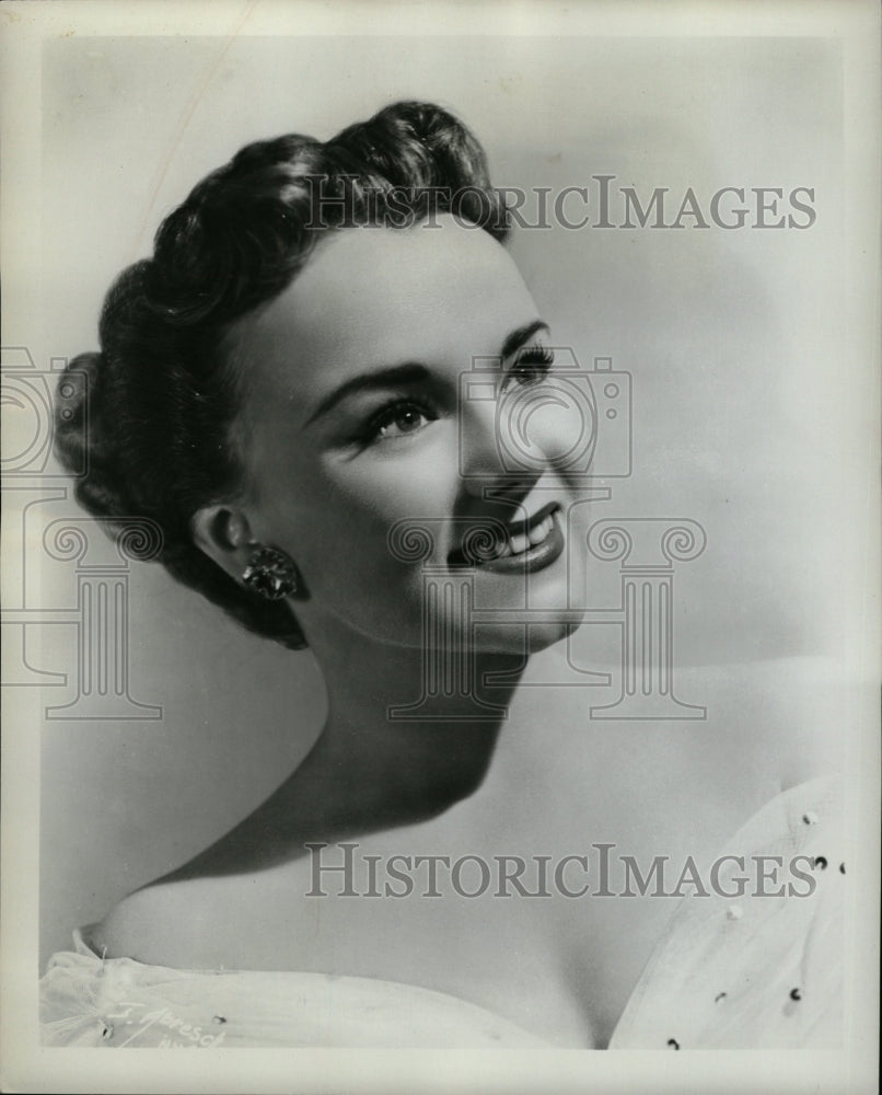 1954 Press Photo Adelaide Bishop American soprano opera - RRW16735 - Historic Images