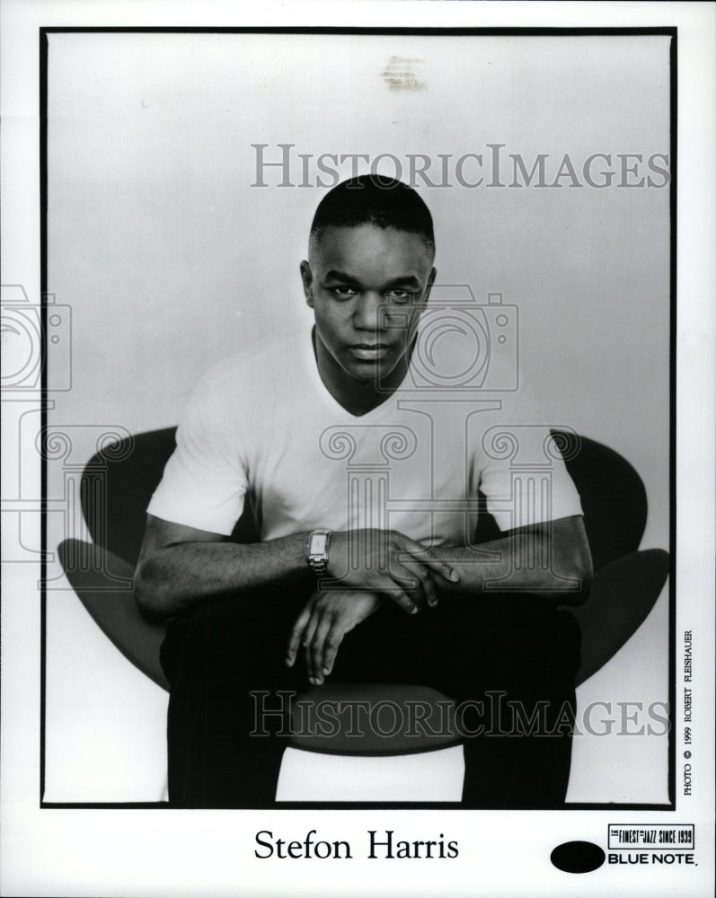 2000 Press Photo Stefon Harris jazz vibraphonist music - RRW16869 - Historic Images