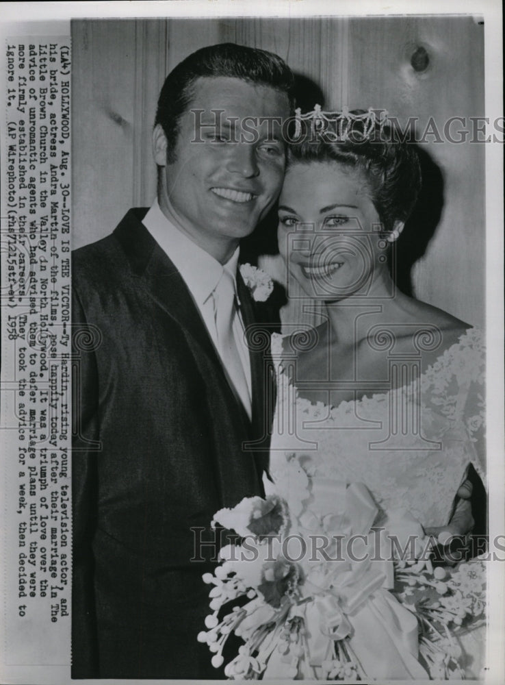 1958 Press Photo Ty Hardin Andra Martin Little Brown - RRW16951 - Historic Images