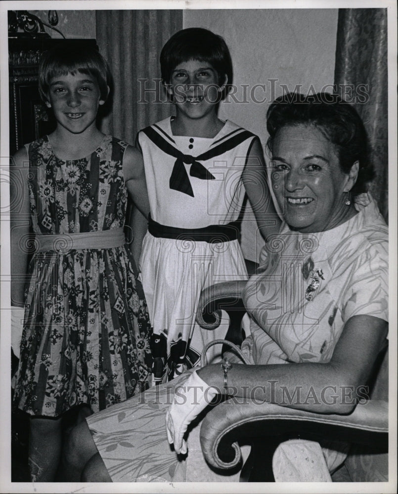 1967 Press Photo George Hayden, Kathleen Barbara Muluih - RRW17131 - Historic Images