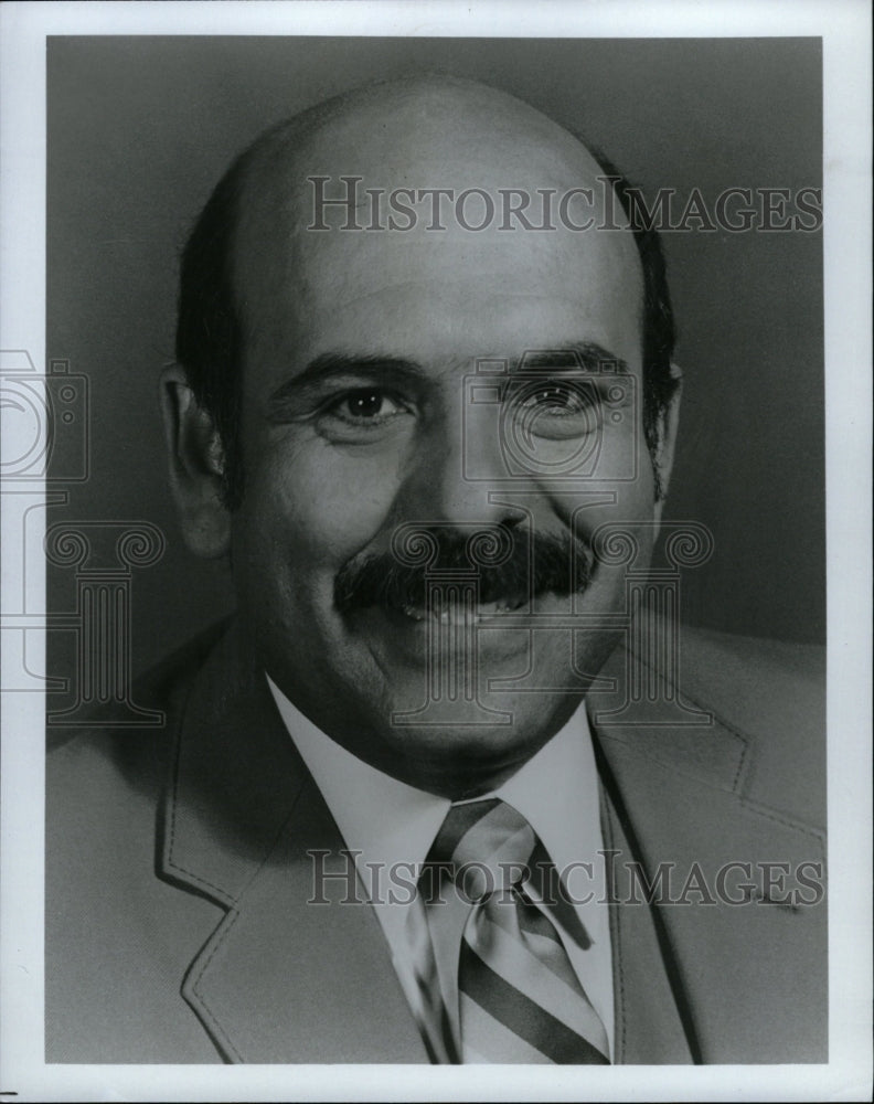 1987 Press Photo RenÃƒÂ© EnrÃƒÂ­quez American TV Hill Street - RRW17285 - Historic Images