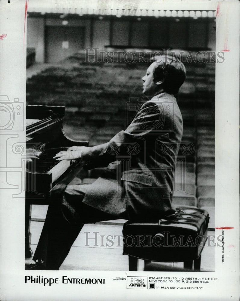 1982 Press Photo Philippe Entremont Pianist - RRW17313 - Historic Images