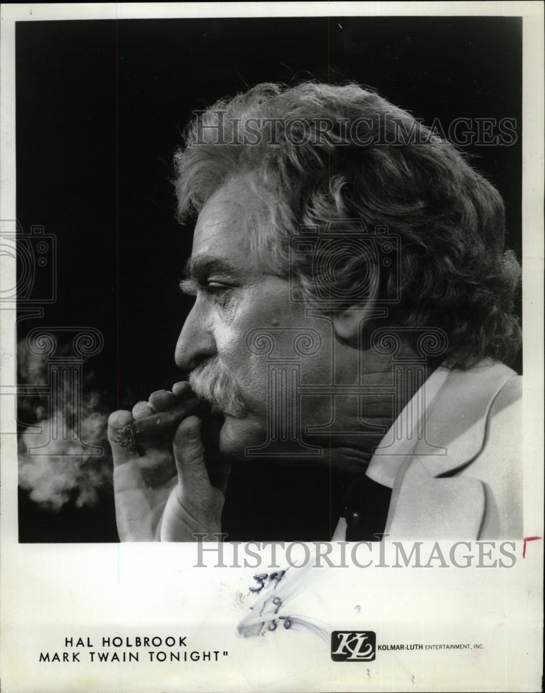 1985 Press Photo Hal Holbrook Film TV Actor Chicago - RRW17443 - Historic Images