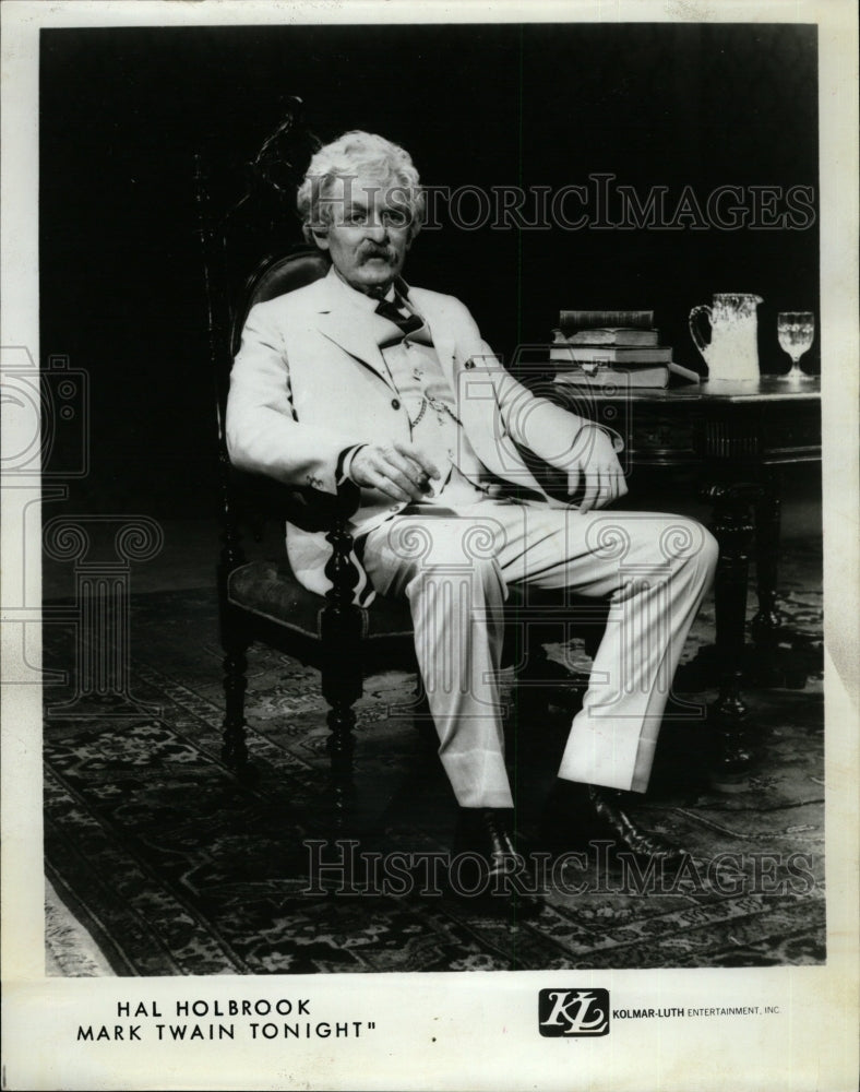 1981 Press Photo Hal Holbrook Mark Twain Tonight - RRW17469 - Historic Images