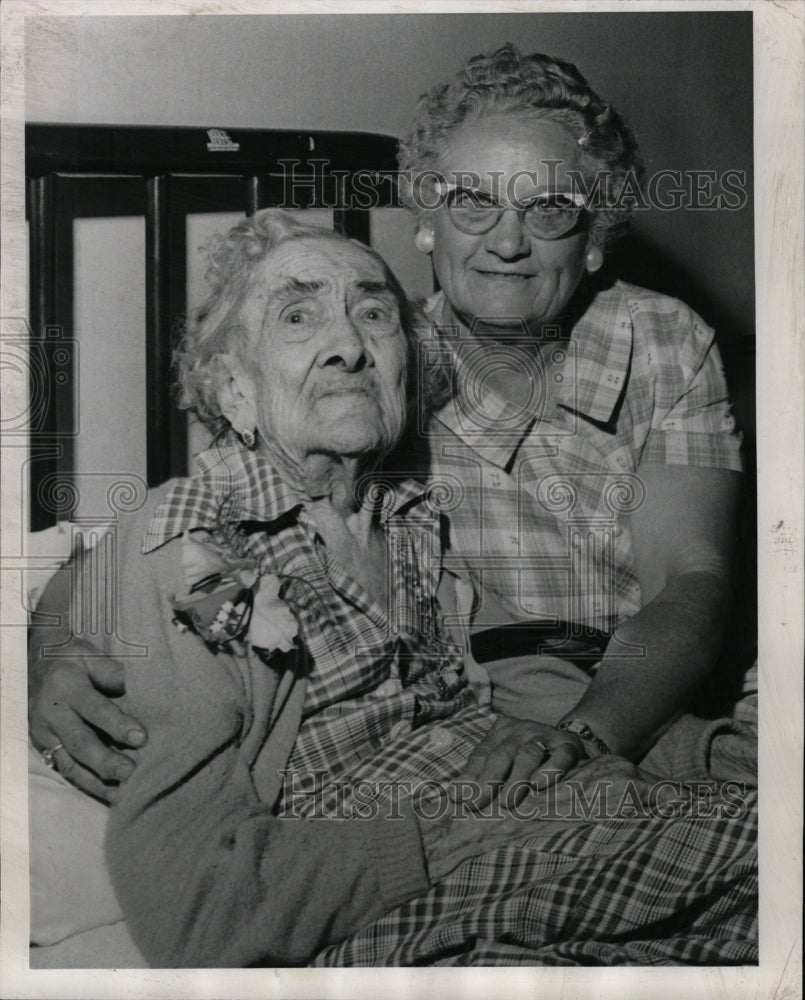 1964 Press Photo Olive Foster 95 Birthday June Hively - RRW17597 - Historic Images