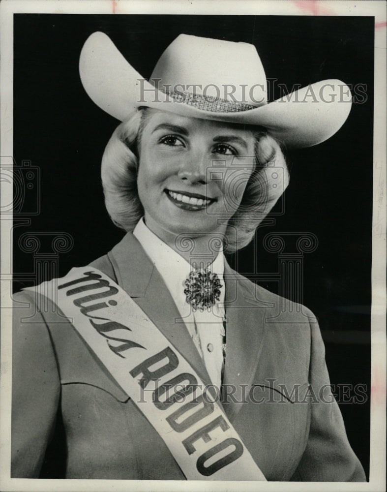 1962 Press Photo Karen Lavens Miss Rodeo America - RRW17755 - Historic Images