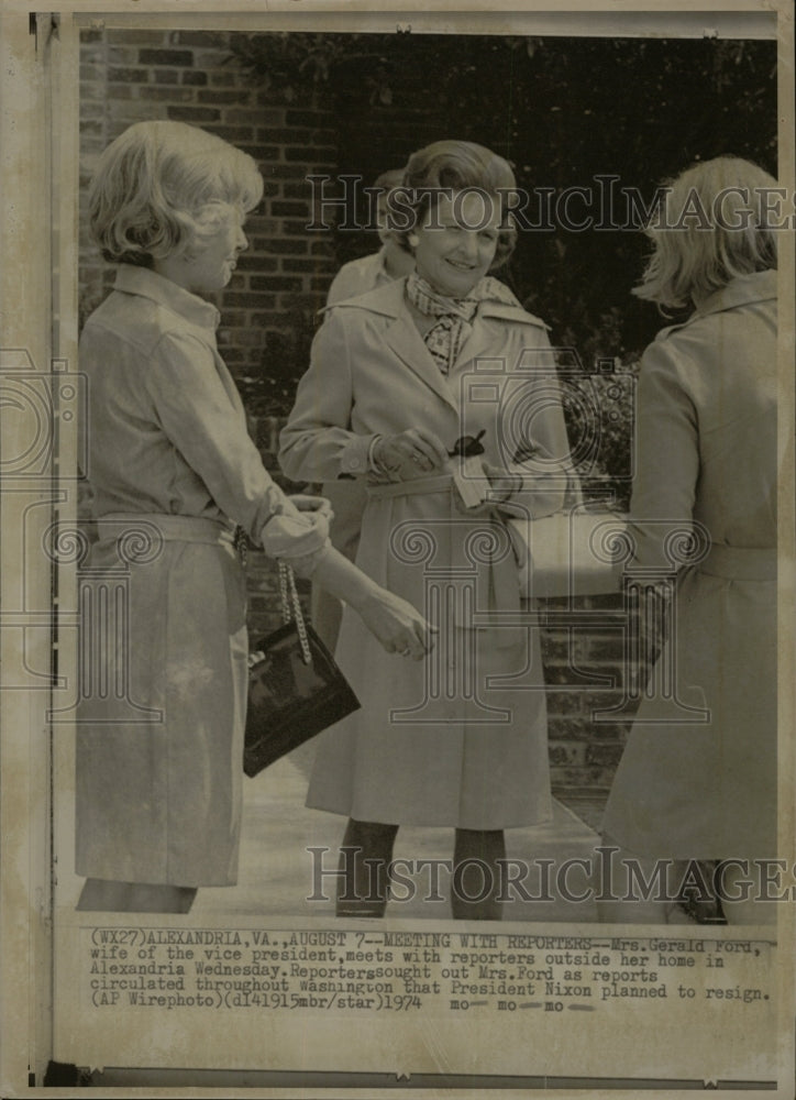 1974 Press Photo Mrs. Gerald Ford wife vice president - RRW18509 - Historic Images