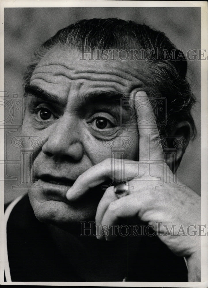 1974 Press Photo Ernest Borgnine/Amer. Actor/Emmy Award - RRW18735 - Historic Images