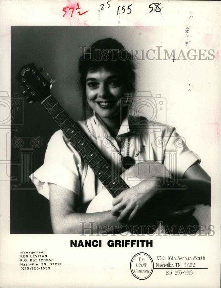 1988 Press Photo Nanci Griffith American singer - RRW18823 - Historic Images