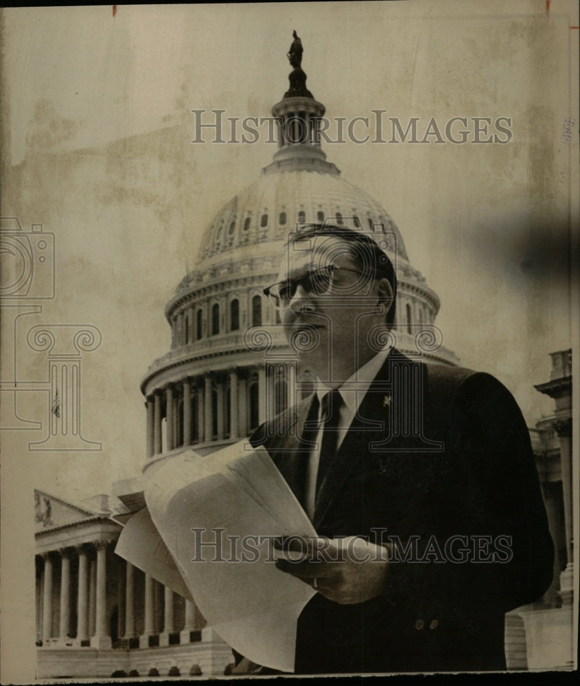 1969 Press Photo Sen Griffin At Capitol Building - RRW18837 - Historic Images