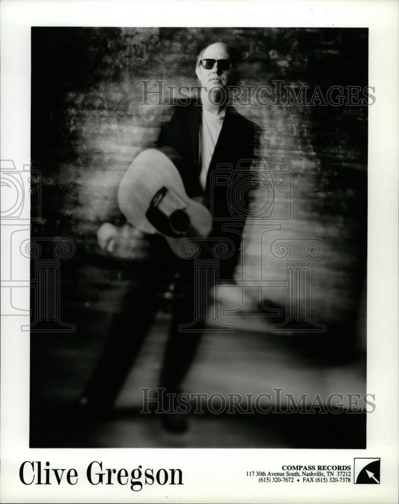 1995 Press Photo Clive Gregson England Singer Musician - RRW19023 - Historic Images