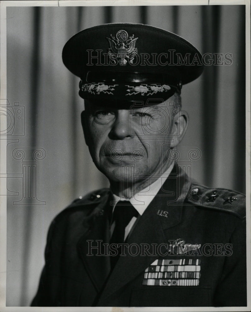 1959 Press Photo Lieutenant General James Elbert Briggs - RRW19107 - Historic Images