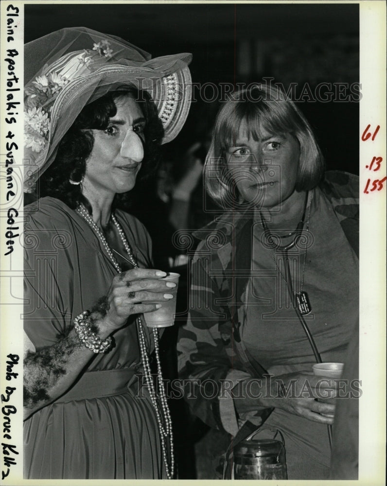 1985 Press Photo Elaine Apostolakis &amp; Suzanne Golden - RRW19539 - Historic Images