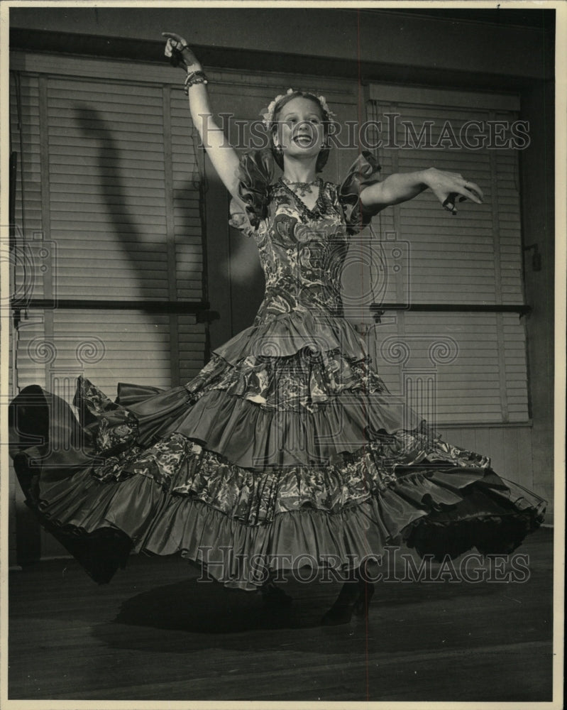 1949 Press Photo Ballet Dancer Joan Fisher - RRW19645 - Historic Images