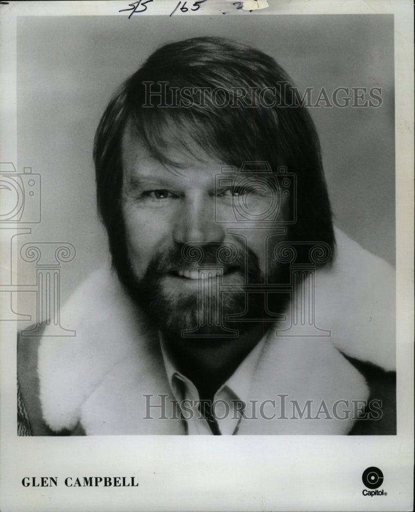 1976 Press Photo Glen Campbell/Country Singer/TV Host - RRW20207 - Historic Images