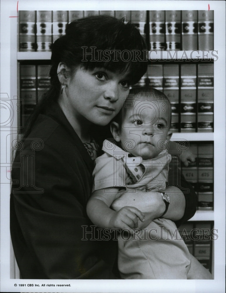 1991 Press Photo Valerie Bertinelli Jackson Bunn - RRW20249 - Historic Images