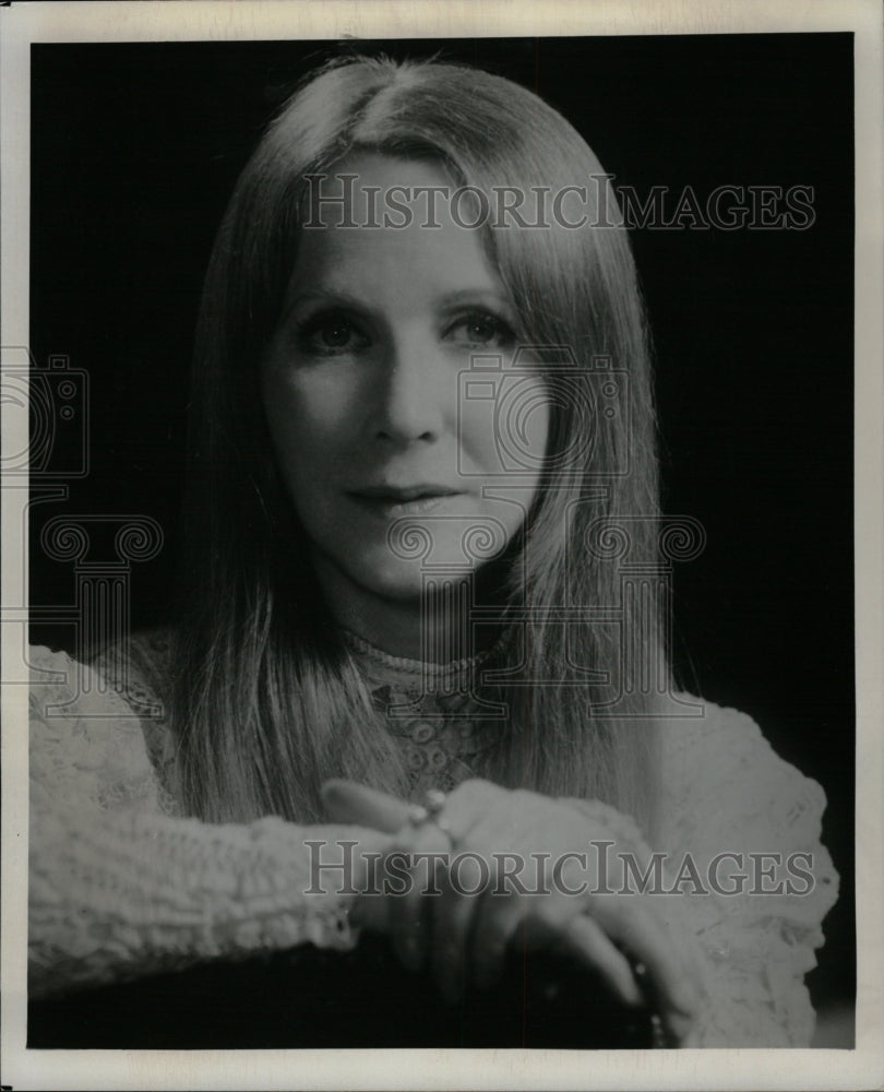 1976 Press Photo Actress Julie Harris Profile Picture - RRW20467 - Historic Images