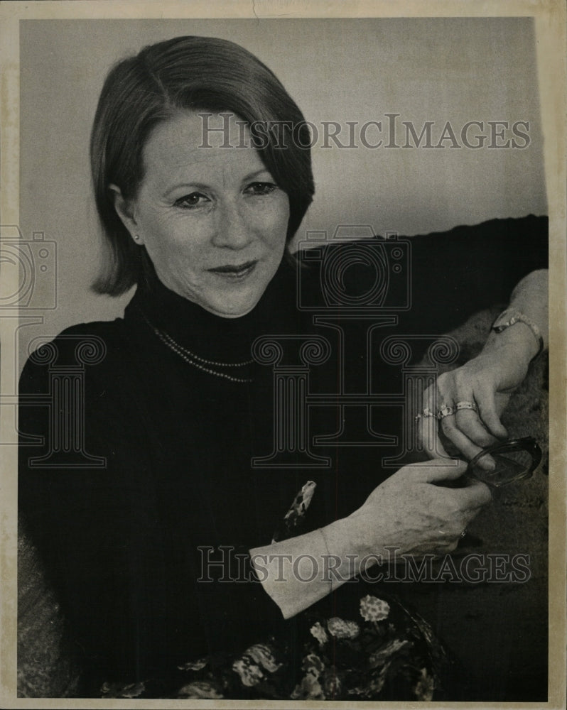 1976 Press Photo Julie Harris Actress - RRW20471 - Historic Images