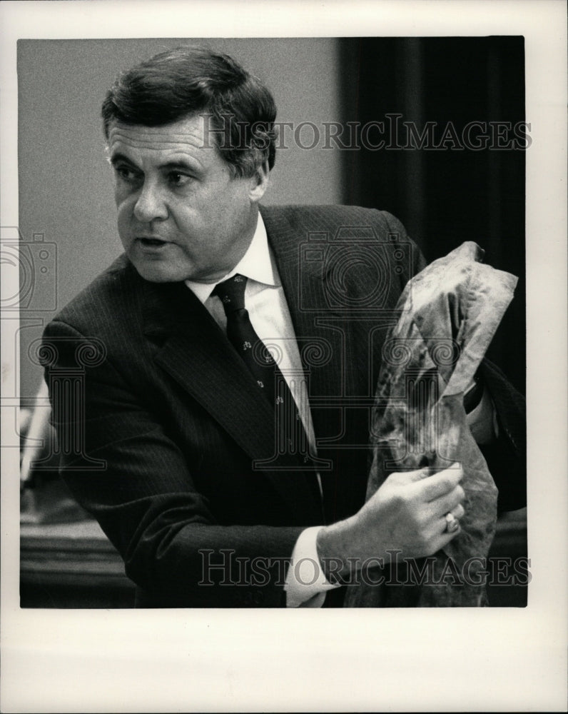 1986 Press Photo Mike Little Frank Rodriguez Trial - RRW20585 - Historic Images