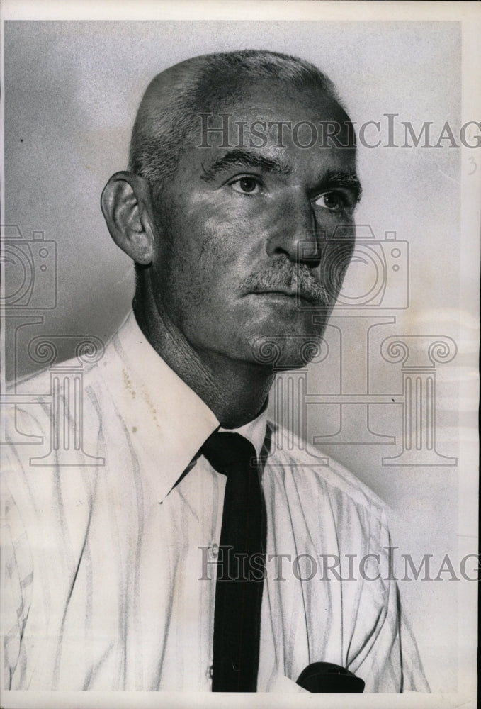 1968 Press Photo Dr. Kenneth B. Little - RRW20587 - Historic Images