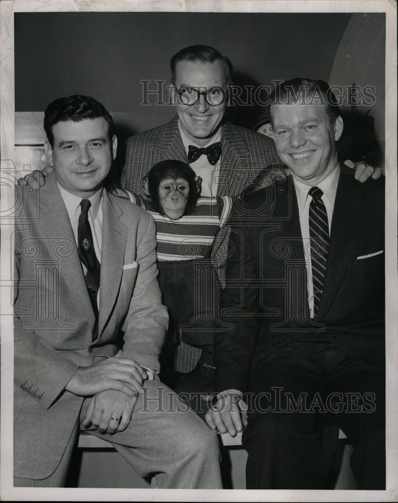 1955 Press Photo Jack Lescoulie (Radio &amp; TV Announcer) - RRW20813 - Historic Images