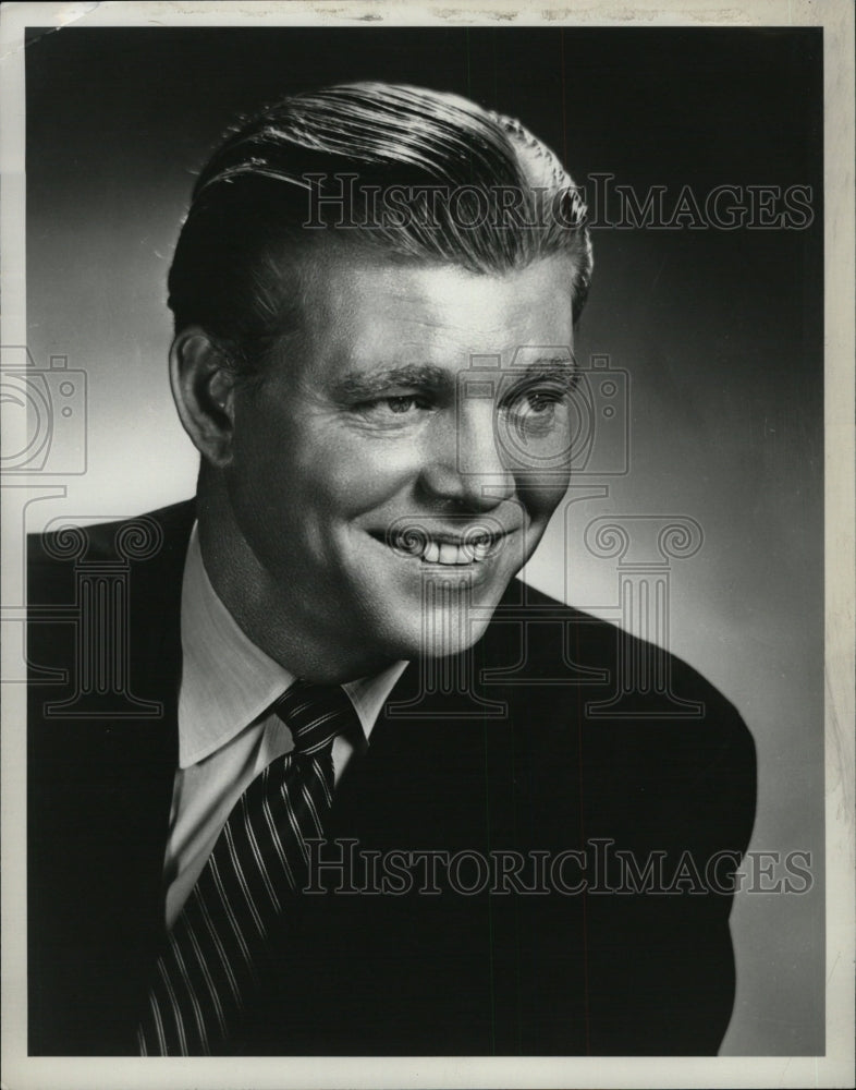 1963 Press Photo Jack Lescoulie Promotional Profile - RRW20819 - Historic Images