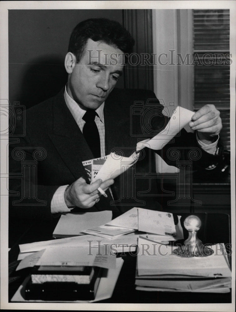 1954 Press Photo Dane Clark American Actor - RRW21021 - Historic Images