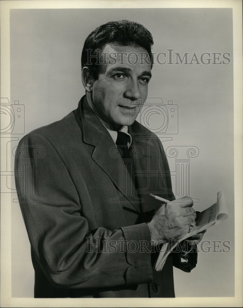 1959 Press Photo Dane Clark American Film Job Average - RRW21029 - Historic Images