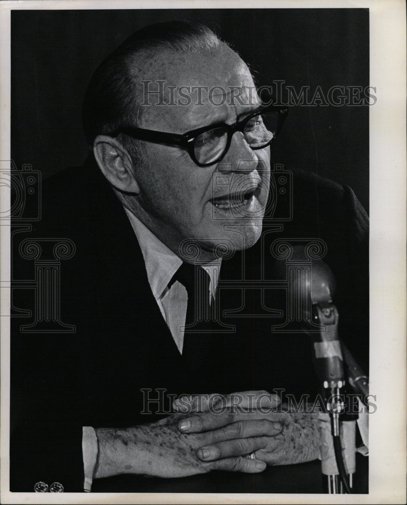 1969 Press Photo Jack Benny comedian vaudevillan artist - RRW21449 - Historic Images