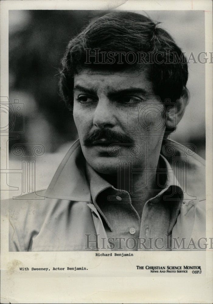 1974 Press Photo Richard Benjamin Philip Roth Westworld - RRW21519 - Historic Images