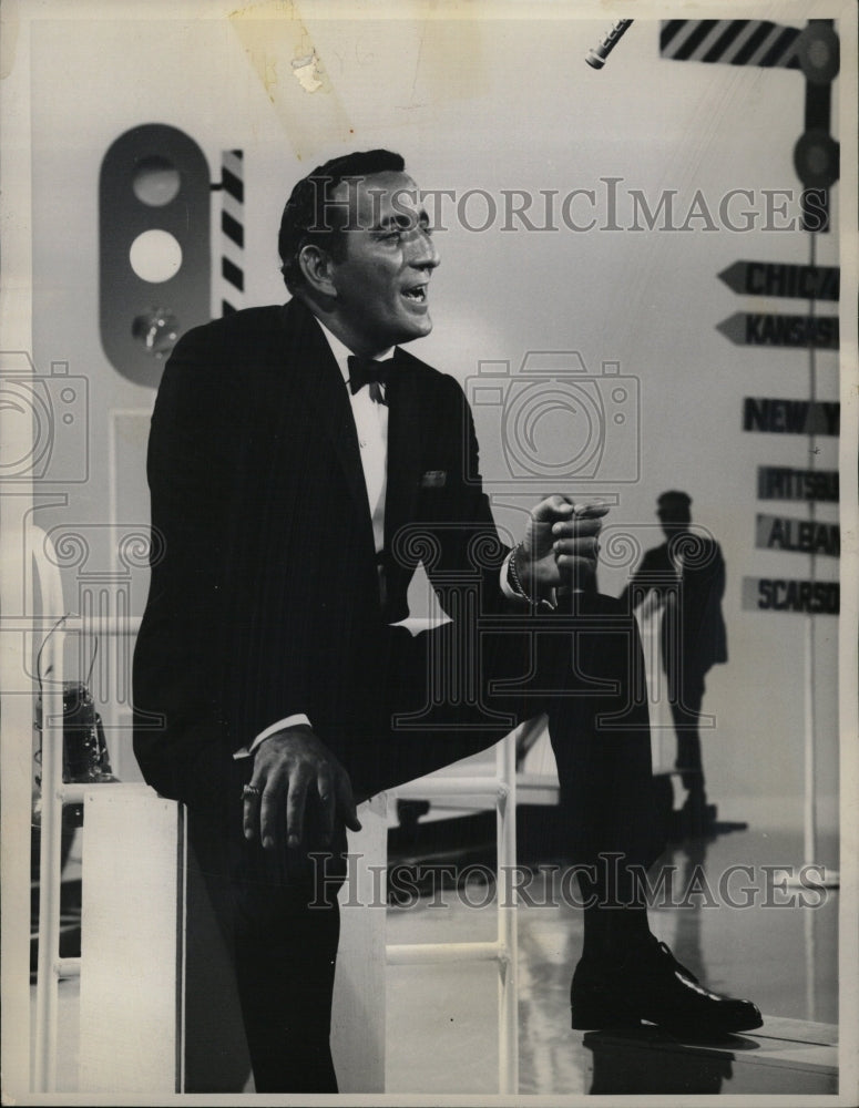 1963 Press Photo Singer Tony Bennett Guest Star - RRW21541 - Historic Images