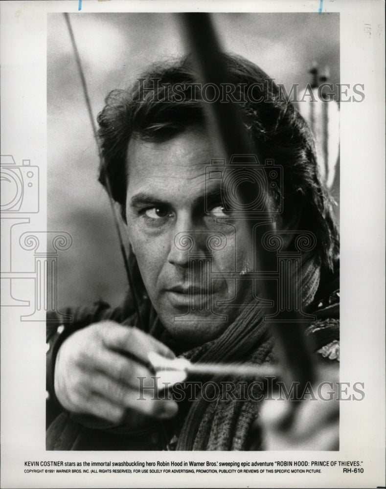 1991 Press Photo Kevin Costner star Robin Hood Thieves - RRW21821 - Historic Images