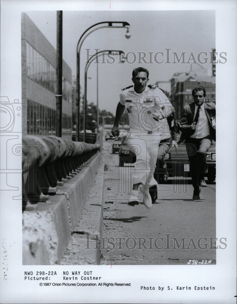 1987 Press Photo Actor Kevin Costner - RRW21855 - Historic Images