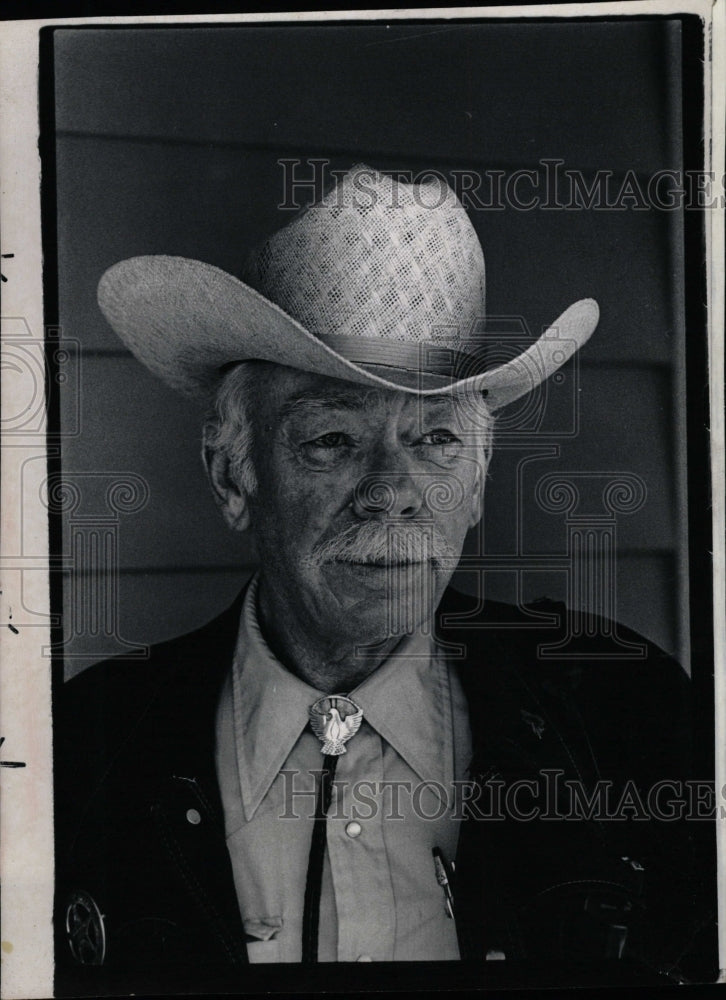 1983 Press Photo Robert Red Fenwick - RRW21969 - Historic Images