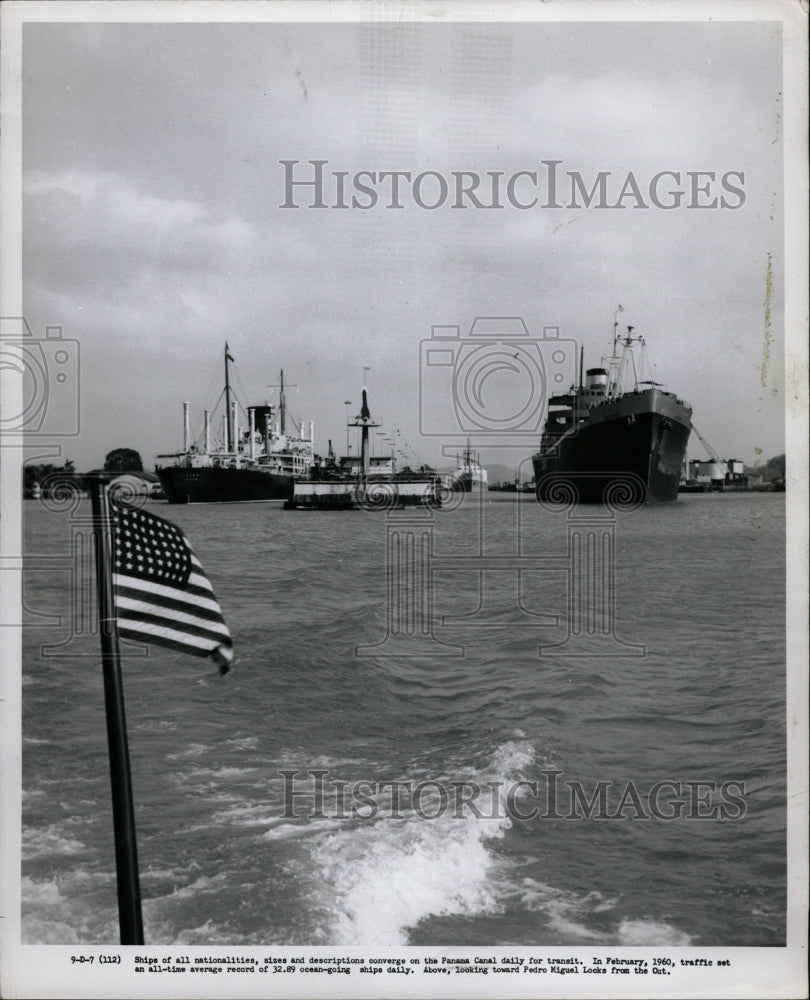 1960 Press Photo Ships nationalities size Panama Canal - RRW22209 - Historic Images