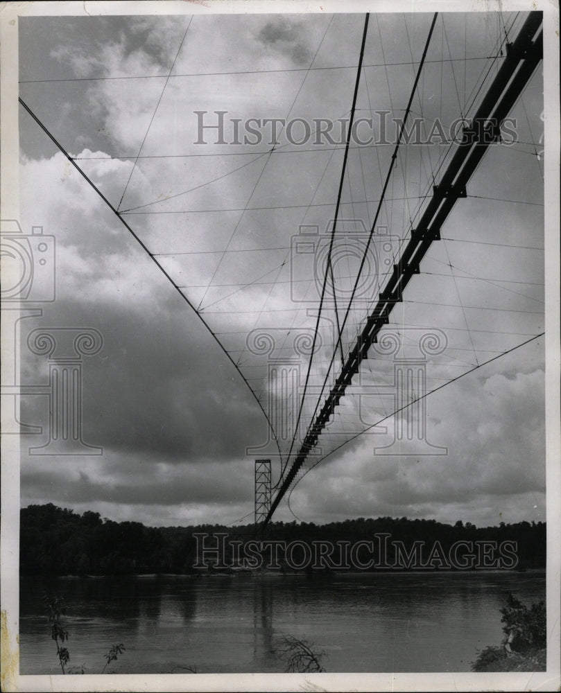 1957 Press Photo Pipeline Spans Mississippi River - RRW22369 - Historic Images