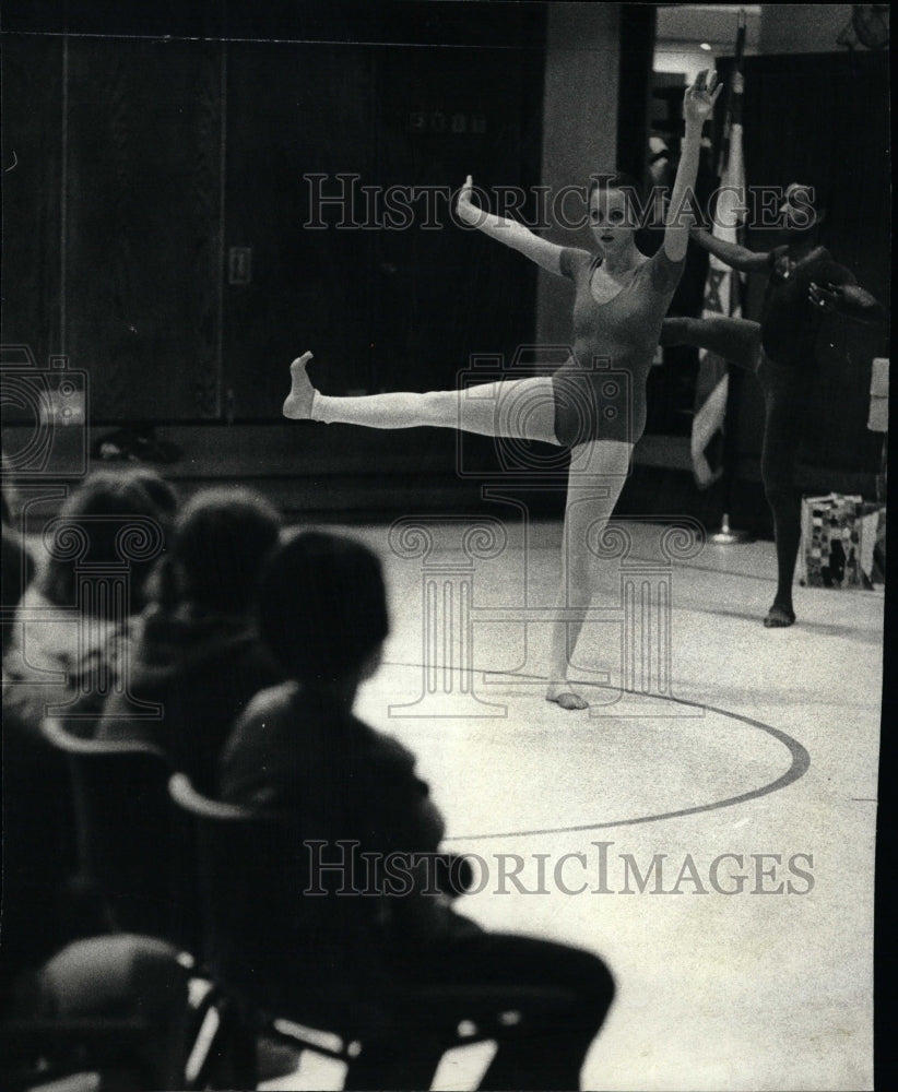 1977 Press Photo Urban Gateways Artists Dancers - RRW22461 - Historic Images