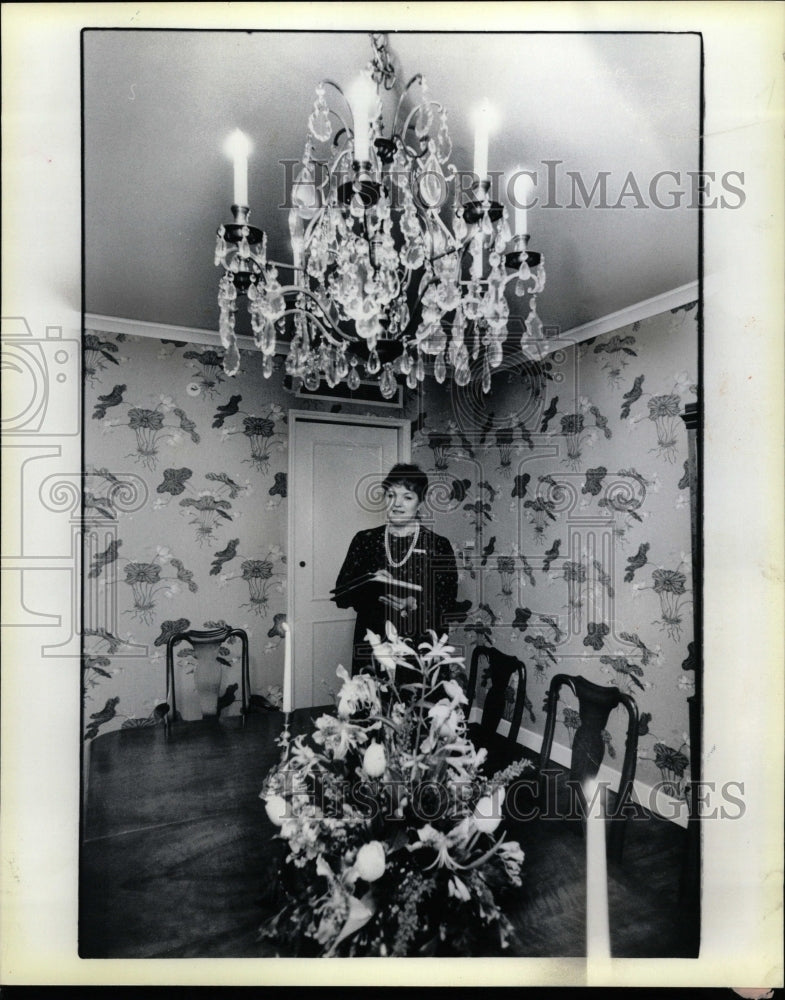 1983 Press Photo Barbara Spedale Living Room Dining - RRW22947 - Historic Images