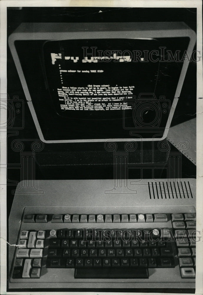 1976 Press Photo Video Display Terminal Machine - RRW22979 - Historic Images