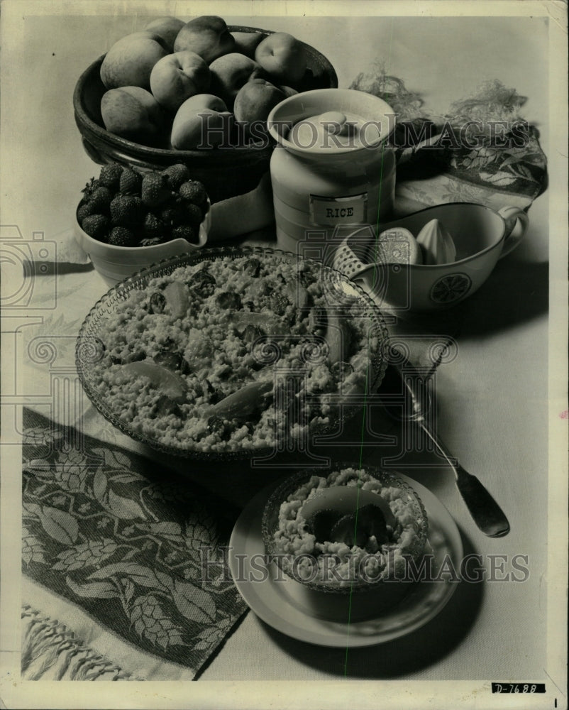 1967 Press Photo Lemony rice dessert strawberrie Peache - RRW23247 - Historic Images