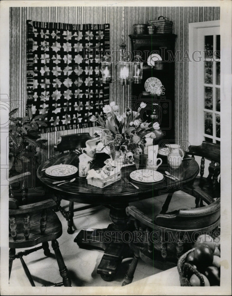 1980 Press Photo Ddining Room Wood Furniture - RRW23335 - Historic Images