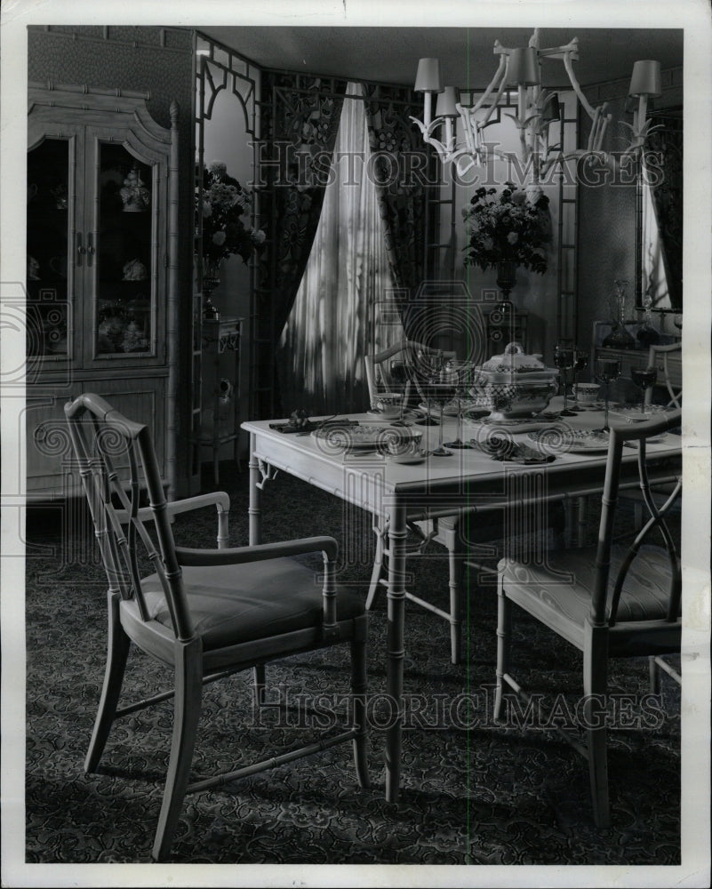 1973 Press Photo Cathy Erb Dining Room - RRW23345 - Historic Images