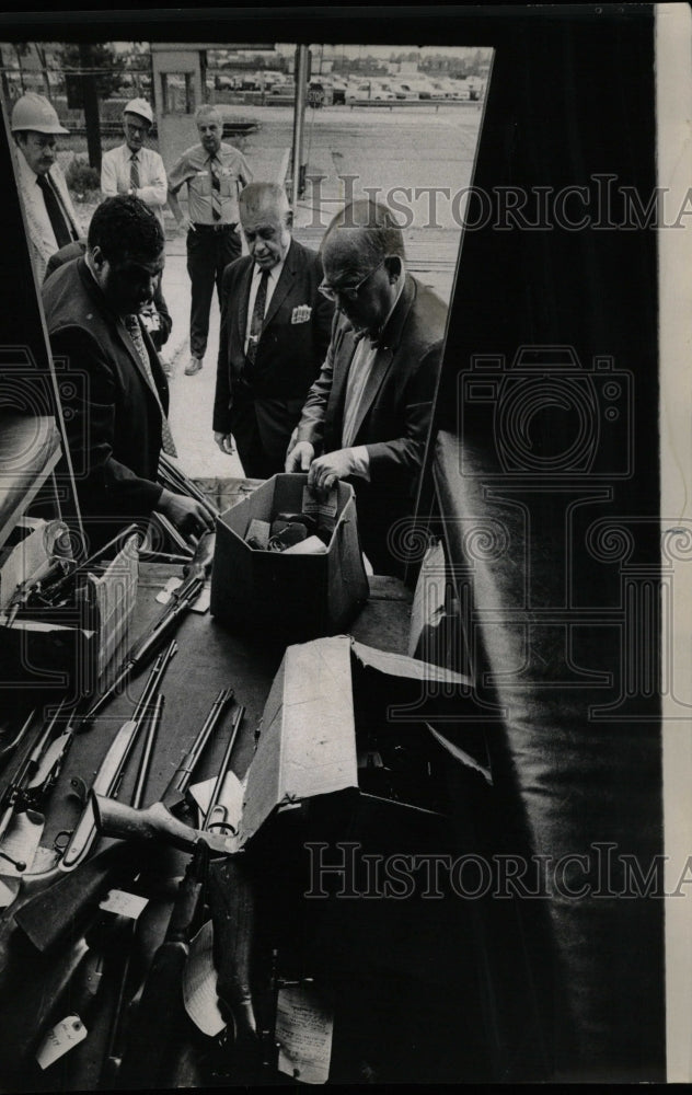 1972 Press Photo Inter lake Steel Company Marshal Guns - RRW23611 - Historic Images