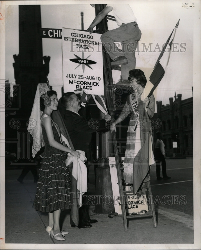 1961 Press Photo Chicago World Trade Center - RRW23807 - Historic Images