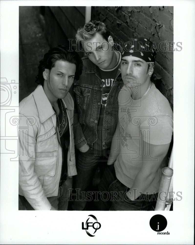 2002 Press Photo Lyte Funky Ones LFO Pop Rap Group - RRW24085 - Historic Images