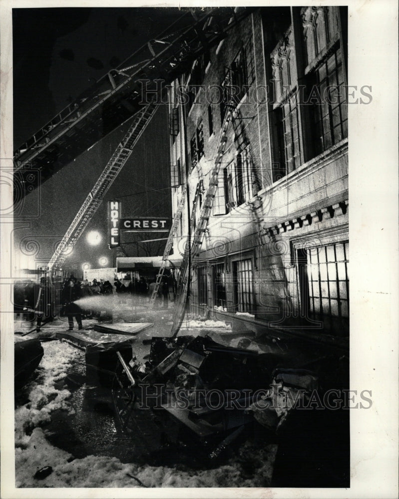 1979 Press Photo Chicago Residential Fire - RRW24165 - Historic Images